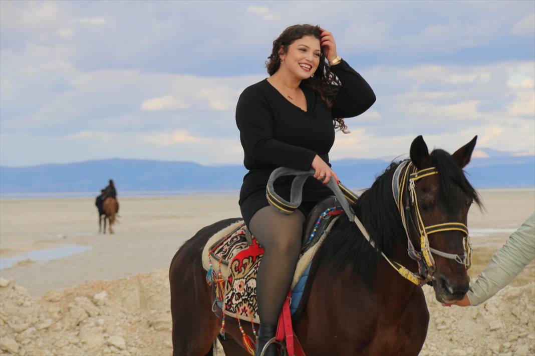 Tuz Gölü’nde, at ve ATV üstünde doğa keyfi 1